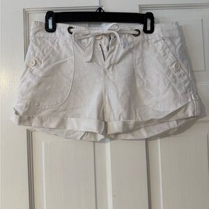 Women's White Casual LinenShorts